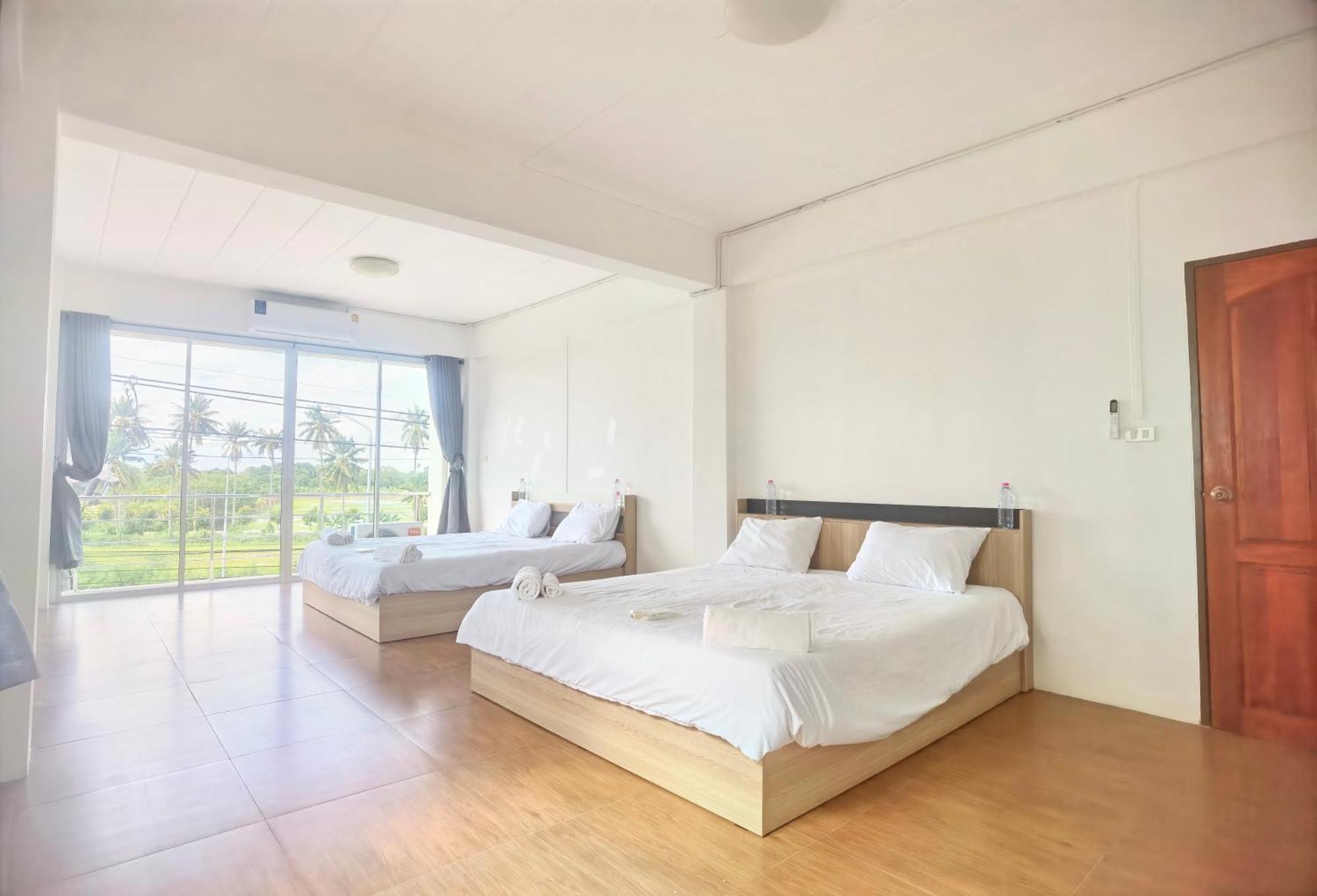 Отель 115 Townhouse Ban Khlong Krang Экстерьер фото